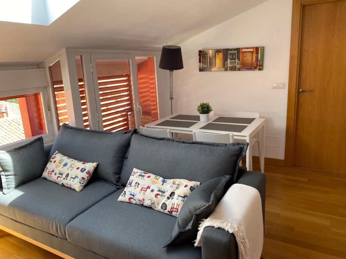 Vivienda Turistica Tejados Apartment